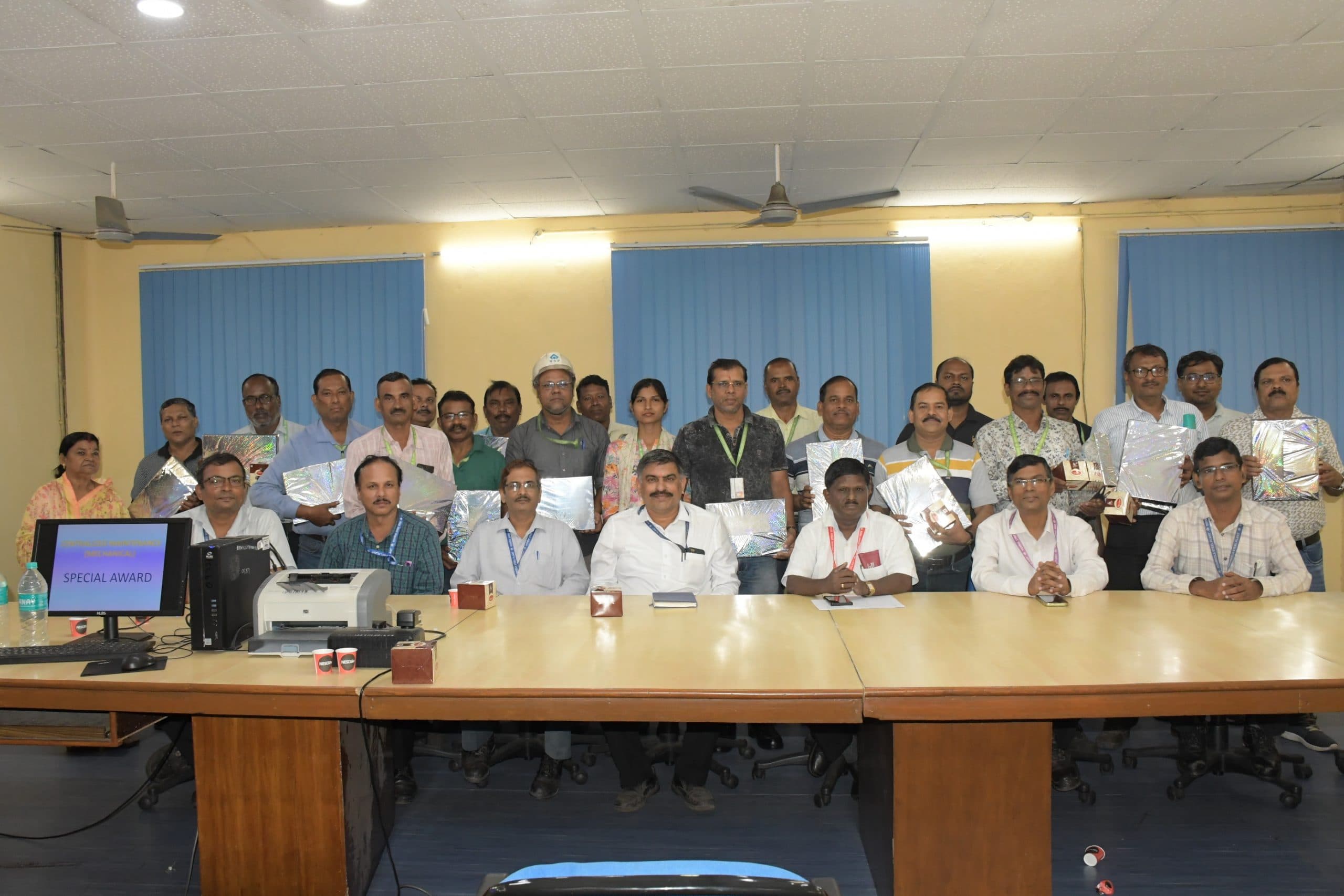 आरएसपी केंद्रीय यांत्रिक अनुभाग के विभिन्न विभागों के 22 कर्मचारी हुए सम्मानित