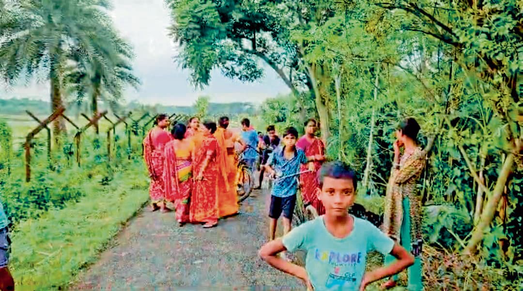 घोजाडांगा सीमा क्षेत्र में एक किमी तक नहीं हैं कंटीले तार