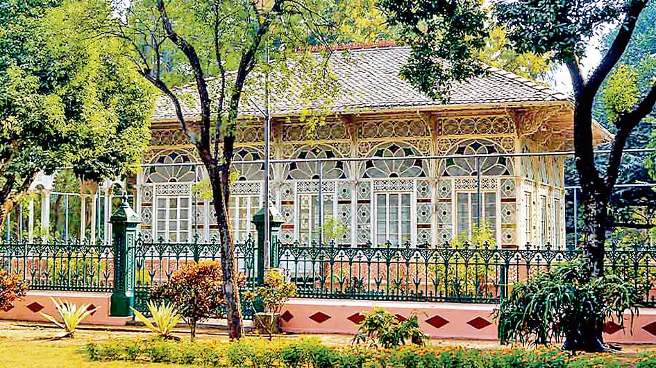 बांग्लादेशी विद्यार्थी अपने देश की हालत से चिंतित