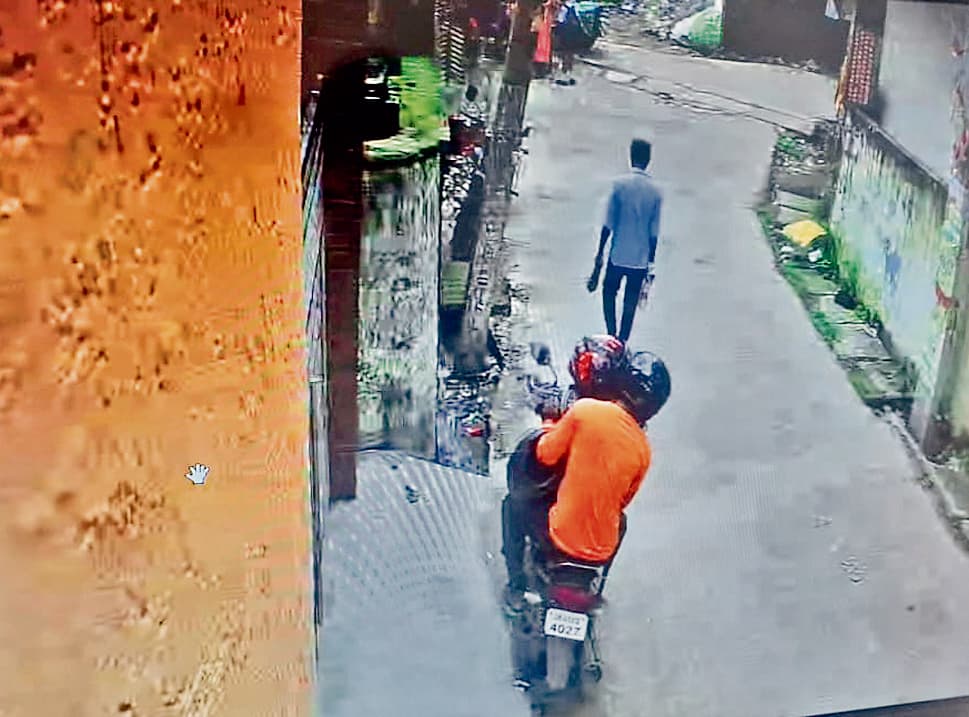 Ranchi Crime News : कोकर से छात्र अगवा, छह घंटे बाद हटिया से बरामद पारिवारिक विवाद का शक