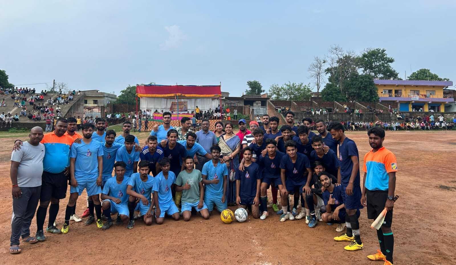 खुटरा ने कटकमसांडी को हराकर फुटबॉल मैच जीता