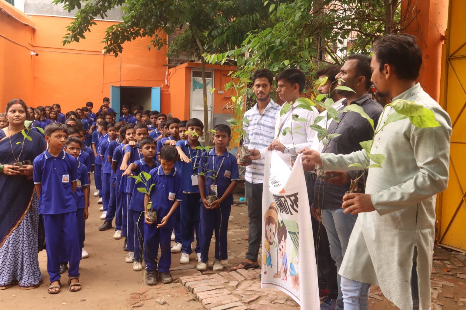 Jamui News : पर्यावरण संतुलन को लेकर पौधरोपण व उसका संरक्षण आवश्यक