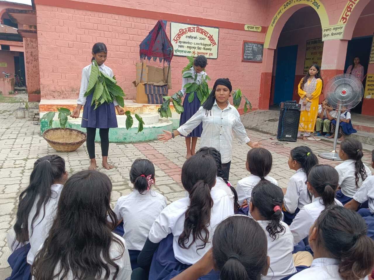 पेड़-पौधों के बिना मानव जीवन अधूरा