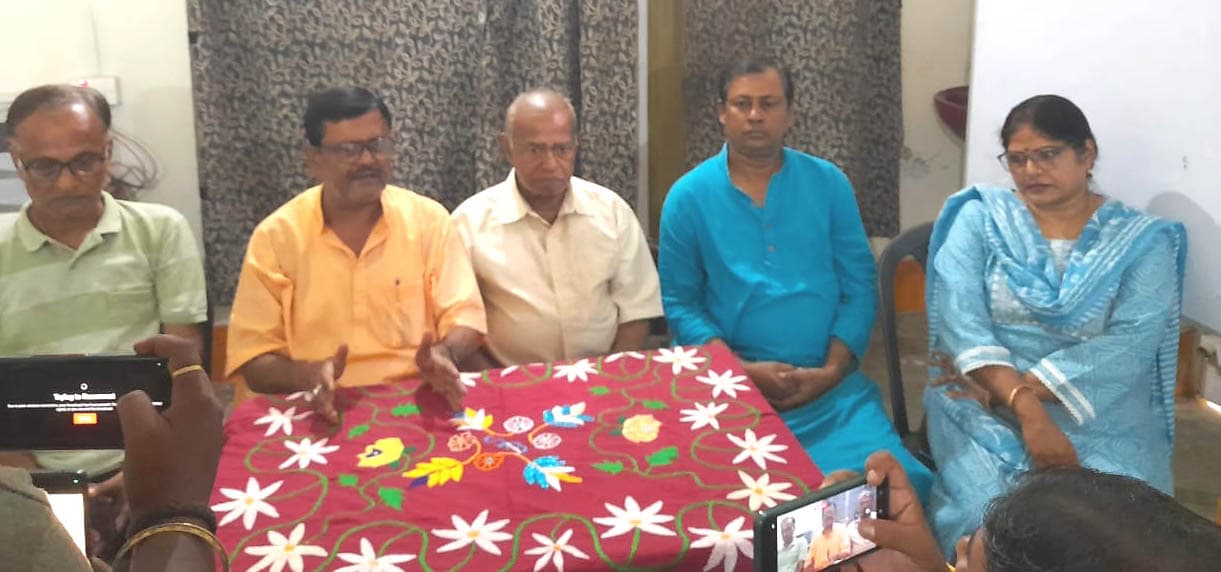 बांग्लादेश में शांति बहाली के लिए भारत सरकार करे पहल