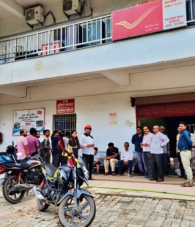 अब बहनें डाक से 24 घंटे कर सकेंगी राखी की बुकिंग