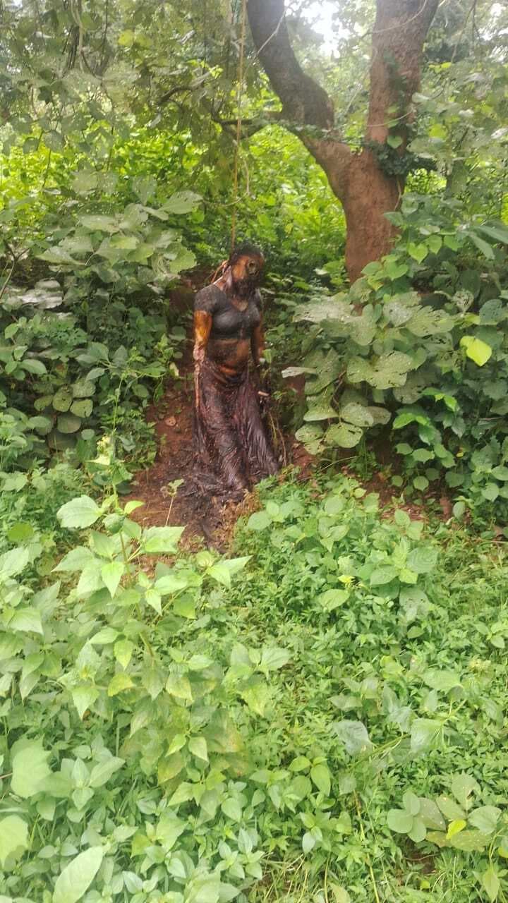 कुशबेदिया की आंगनबाड़ी सहायिका का फंदे से लटकता शव बरामद