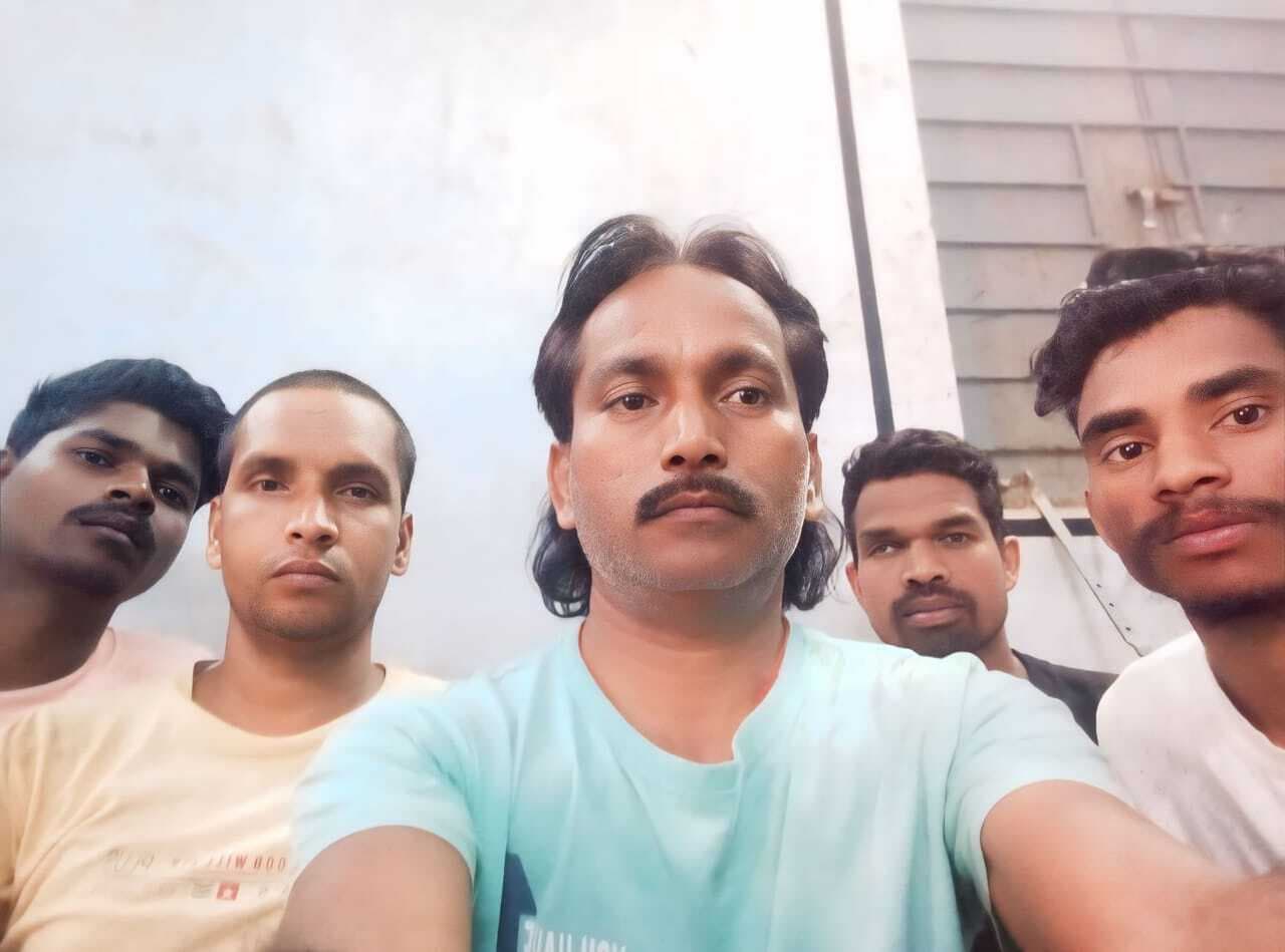 मुक्त कराये गये तमिलनाडु में बंधक बनाये गये पांचों मजदूर