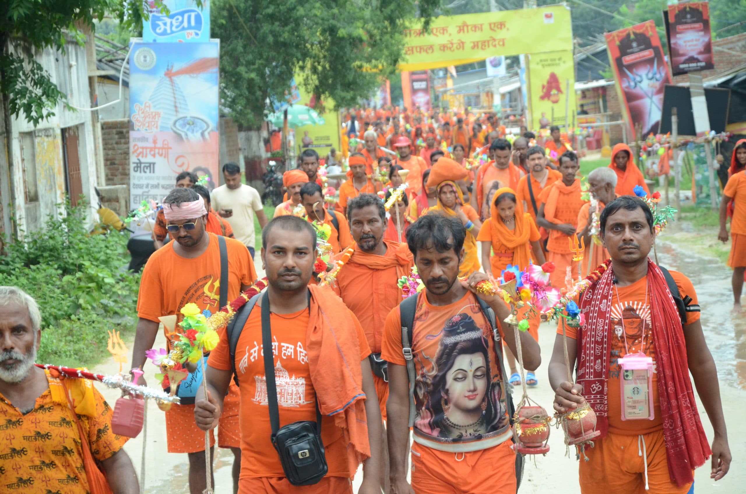 1.58 लाख कांवरियों ने चढ़ाया जल, बाह्य अरघा से मिल रही राहत