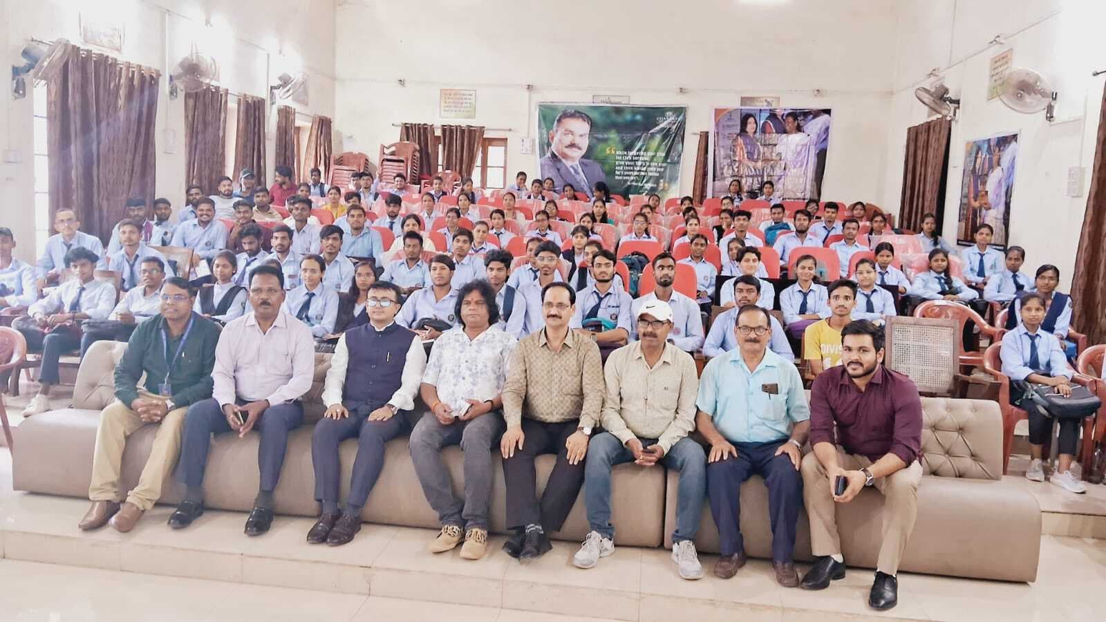 सफलता के लिए बनाएं रोड मैप, करें कठिन परिश्रम : क्षितिज वर्मा