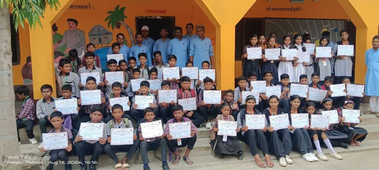 प्रश्न मंच प्रतियोगिता में 72 विद्यार्थियों ने लिया भाग