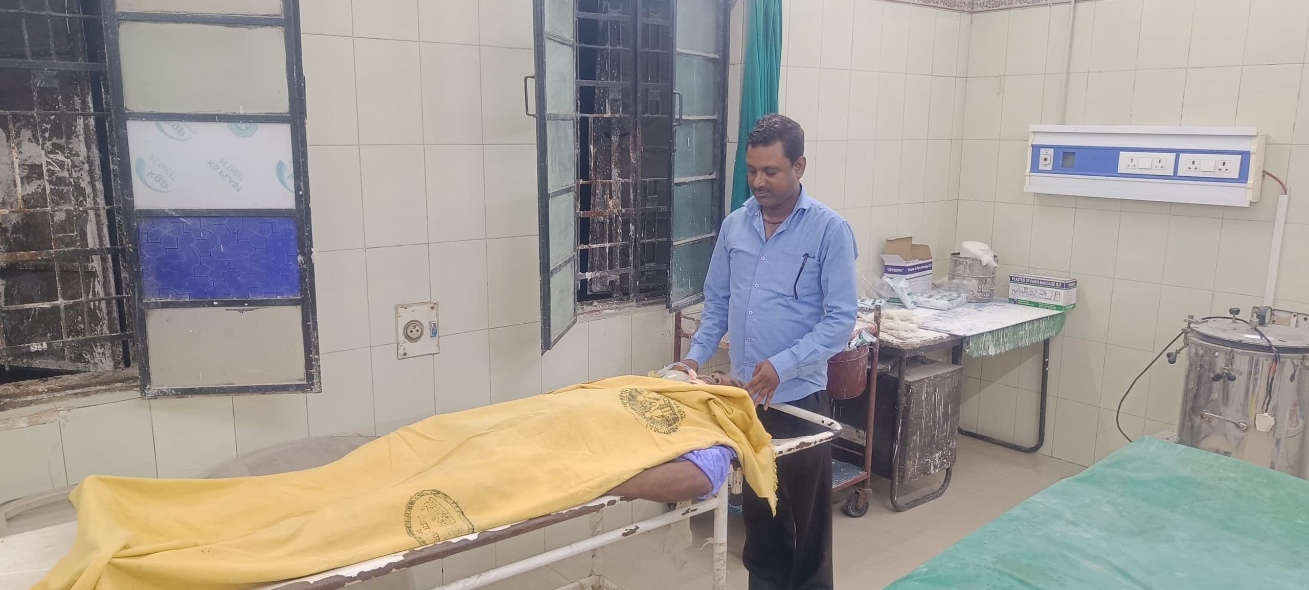 सदर अस्पताल में इलाज के दौरान बुजुर्ग की मौत , परिजनों में मचा कोहराम