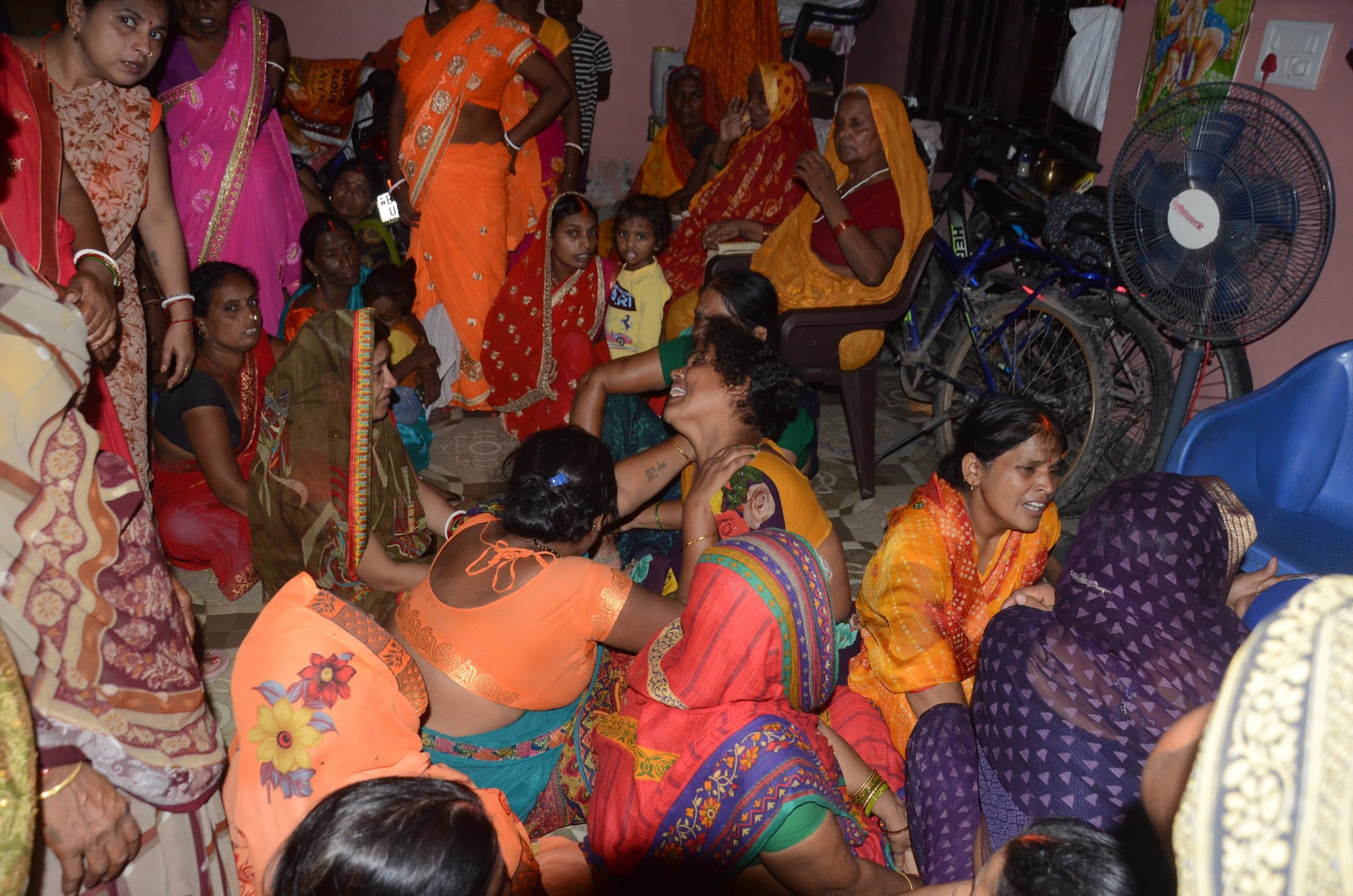 बेटे के बेहतर स्वास्थ्य के लिए गुप्ता धाम जाने की मांगी थी मन्नत, लौटने के क्रम में हो गया हादसा