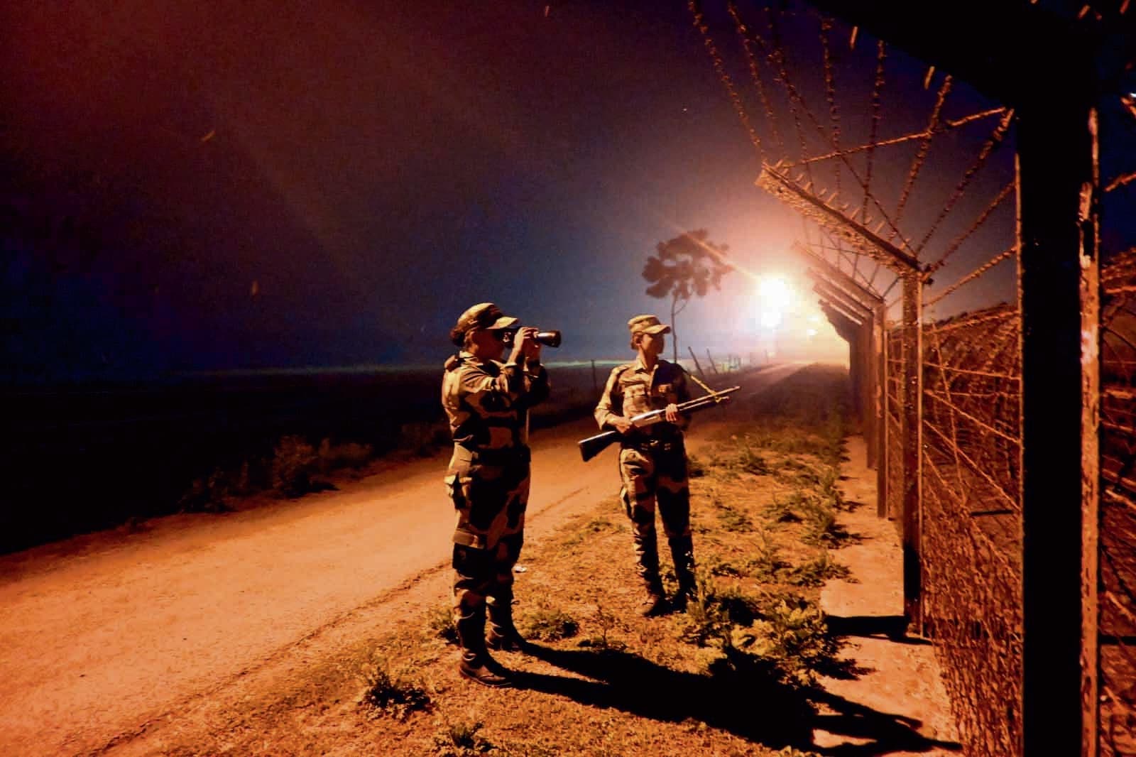 पेट्रापोल समेत बंगाल के भूमि बंदरगाहों से शुरू हुआ व्यापार