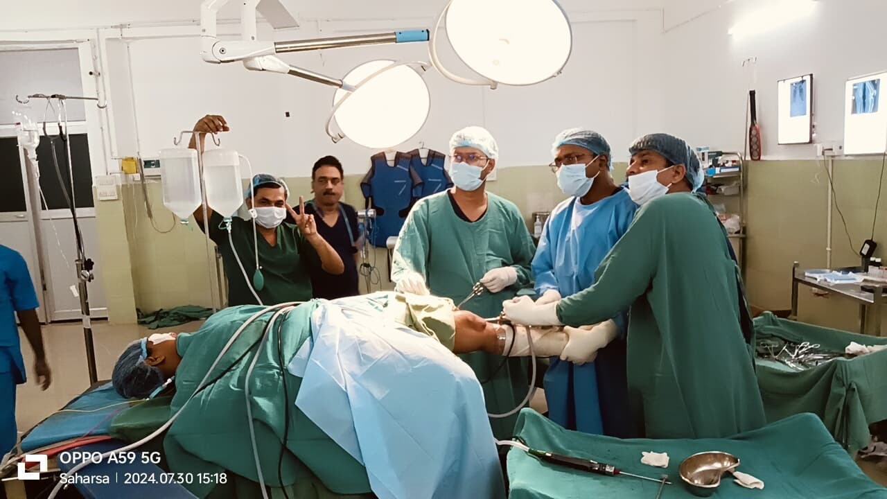 श्री नारायण हॉस्पिटल में सफलतापूर्वक किया गया घुटना प्रत्यारोपित
