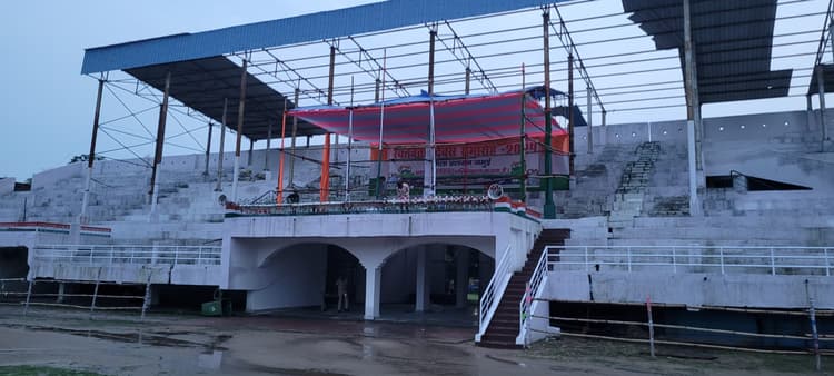 आज पूरे जिले में शान से लहरायेगा राष्ट्रीय ध्वज