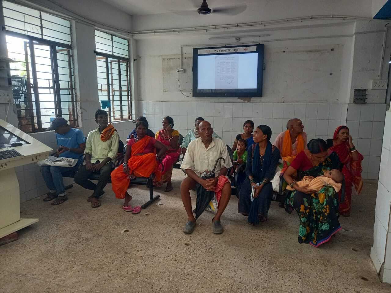 सदर अस्पताल का ओपीडी बंद, घर लौटे मरीज