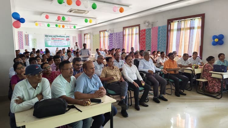 एंटी रैगिंग को लेकर छात्रों को दिखायी गयी डॉक्यूमेंट्री फिल्म