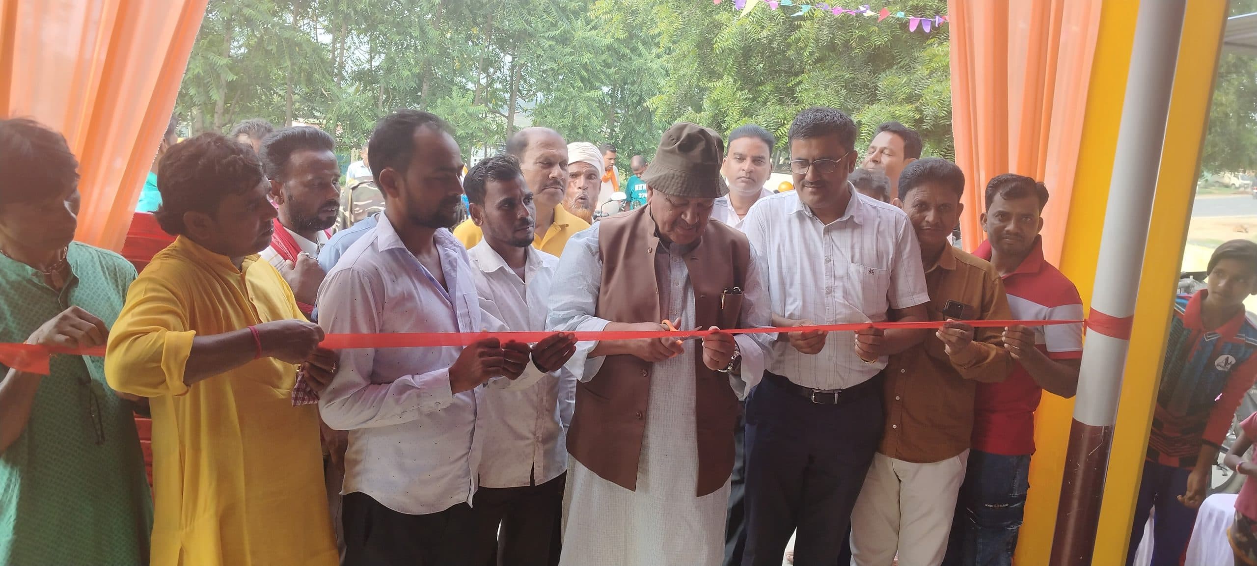 राज्य के विकास के लिए काम कर रही है सरकार : पूर्व सांसद