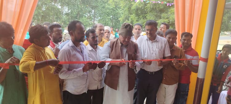 राज्य के विकास के लिए काम कर रही है सरकार : पूर्व सांसद