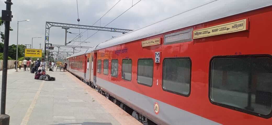फेस्टिवल से पहले मिली सहरसा आनंद विहार आरक्षित स्पेशल ट्रेन