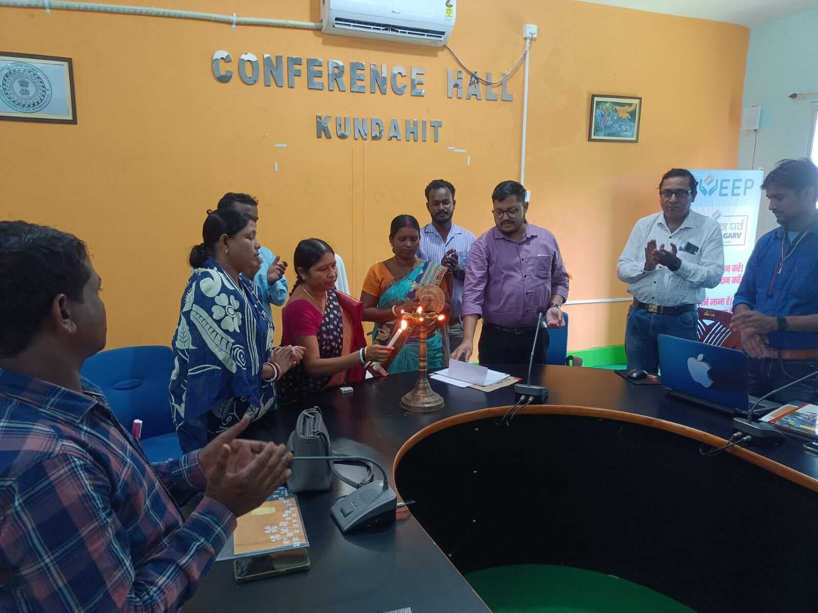 मुखिया, पंचायत सचिव व वीएलइ का प्रशिक्षण शुरू