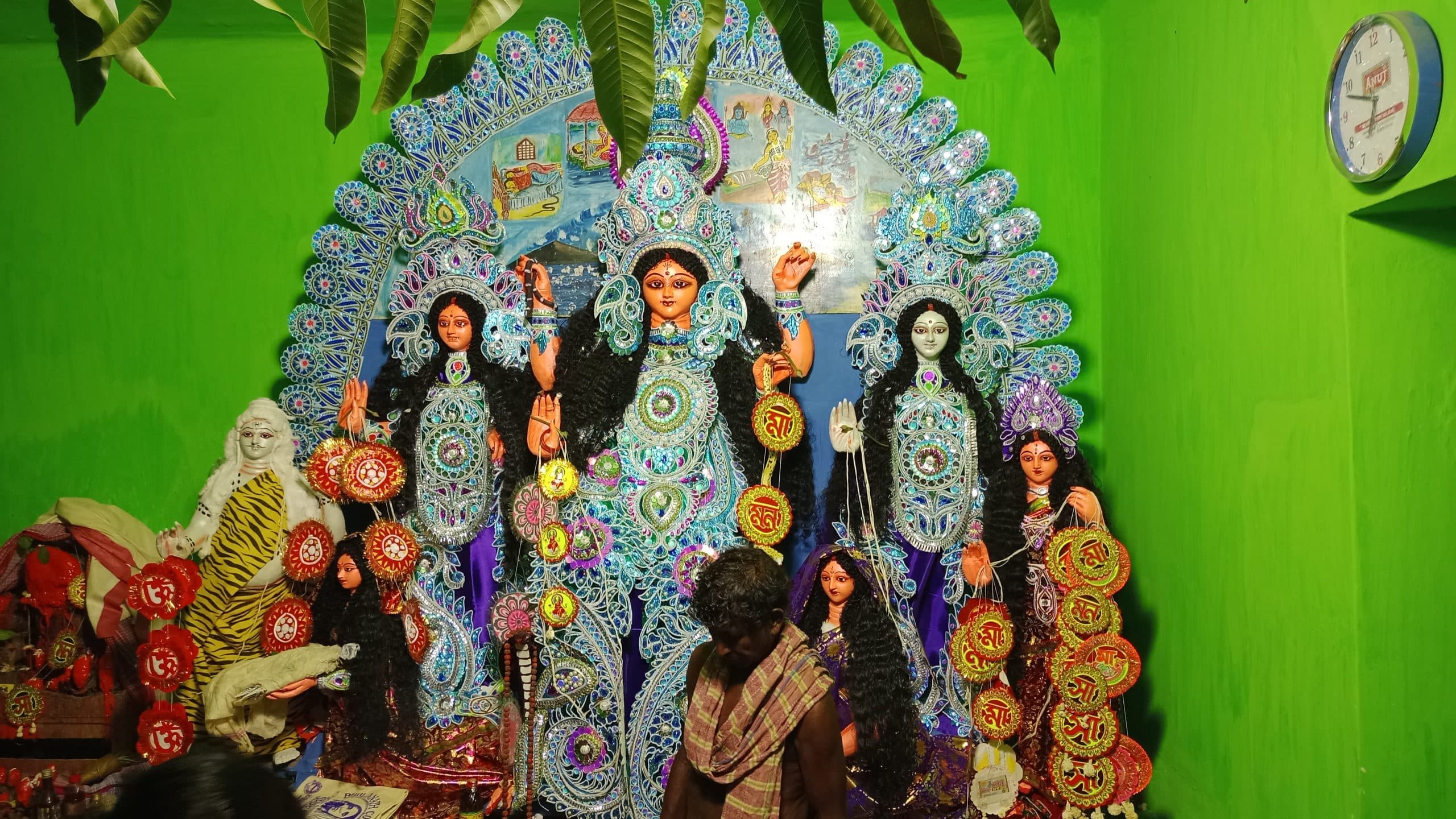 कुंडहित में विष की देवी मां मनसा की पूजा शरू