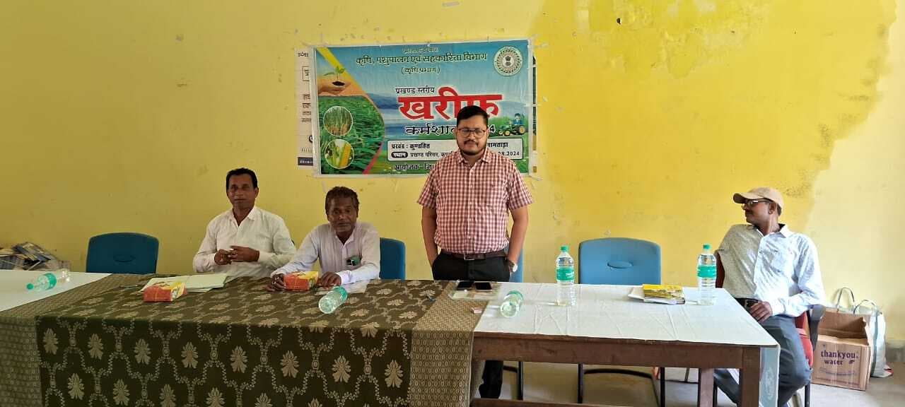 सरकारी की योजनाओं का लाभ उठाएं किसान : बीडीओ