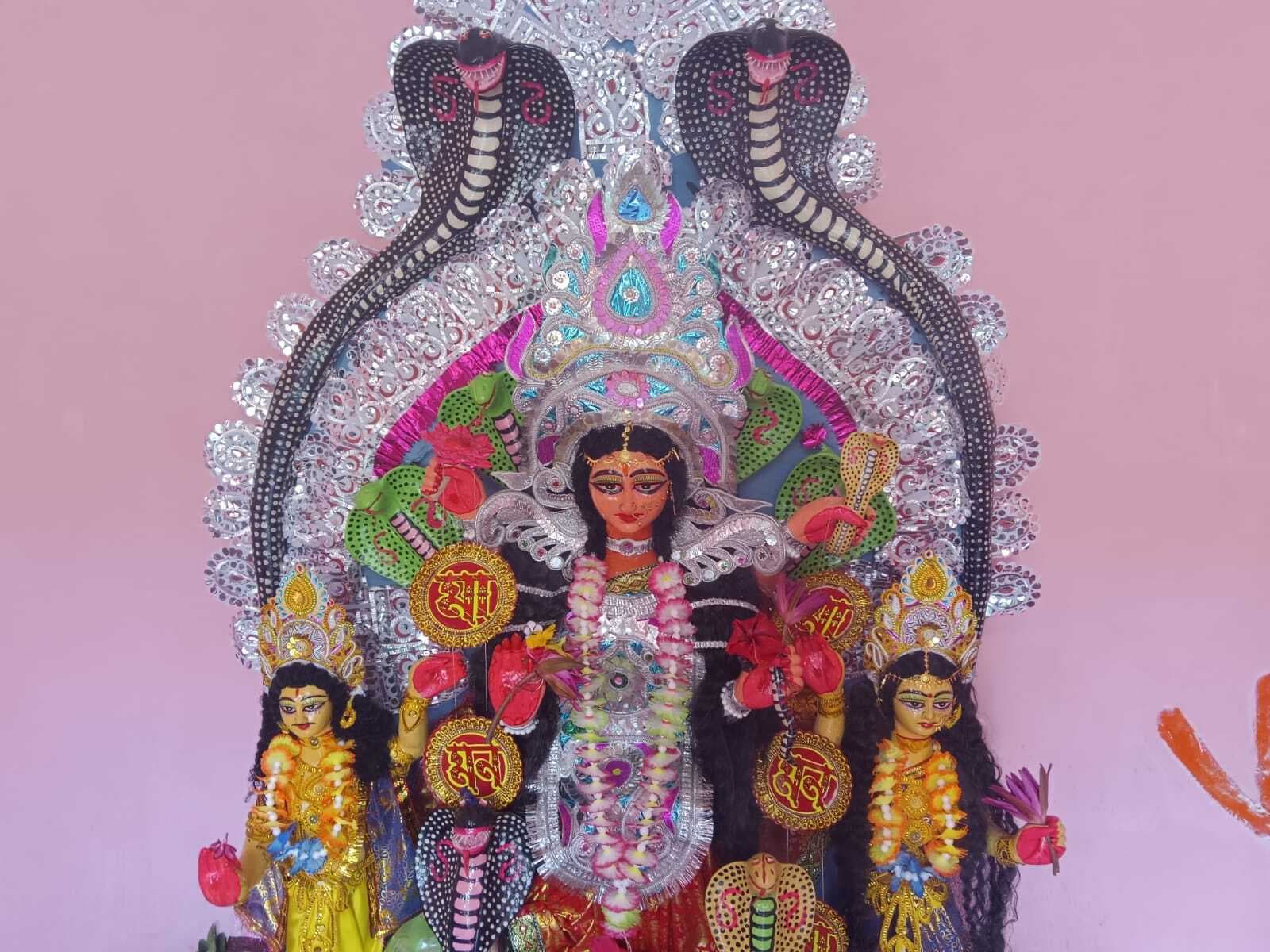 कोलियरी क्षेत्र में धूमधाम से हुई मनसा पूजा