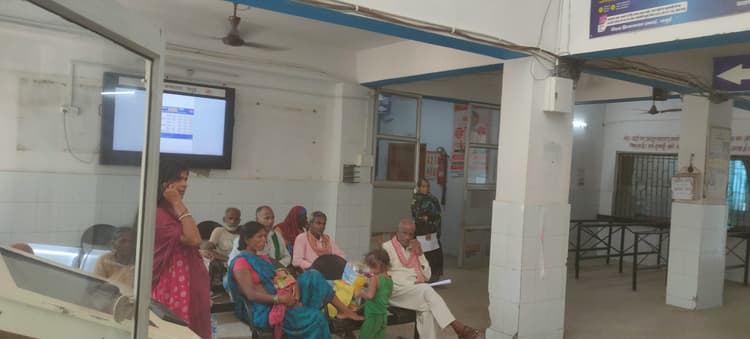 आइएमए के आह्वान पर जिले के चिकित्सक रहे हड़ताल पर, जताया विरोध