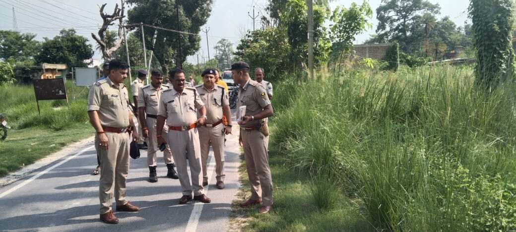 अपराधियों ने बाइक सवार युवक को मारी गोली