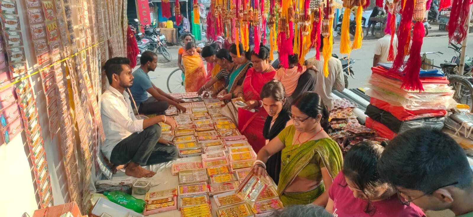 रक्षाबंधन पर दोपहर तक रहेगा भद्रा का साया, शुभ मुहूर्त में ही भाई की कलाई पर बांधें राखी