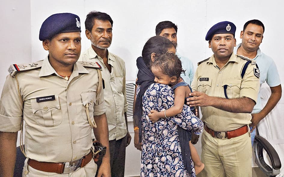 ऋषभ को 36 घंटे बाद अपहर्ताओं ने पुलिस के दबाव में किया मुक्त