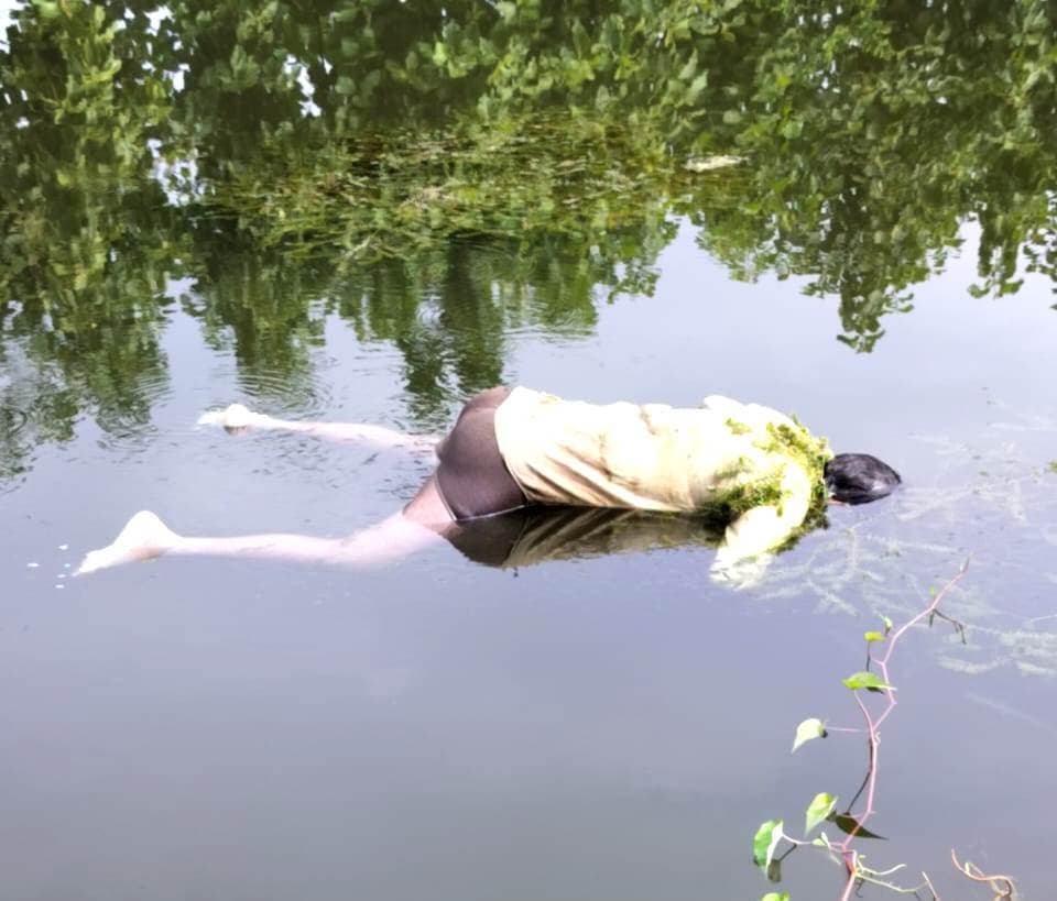 तालाब में मिला युवक का शव