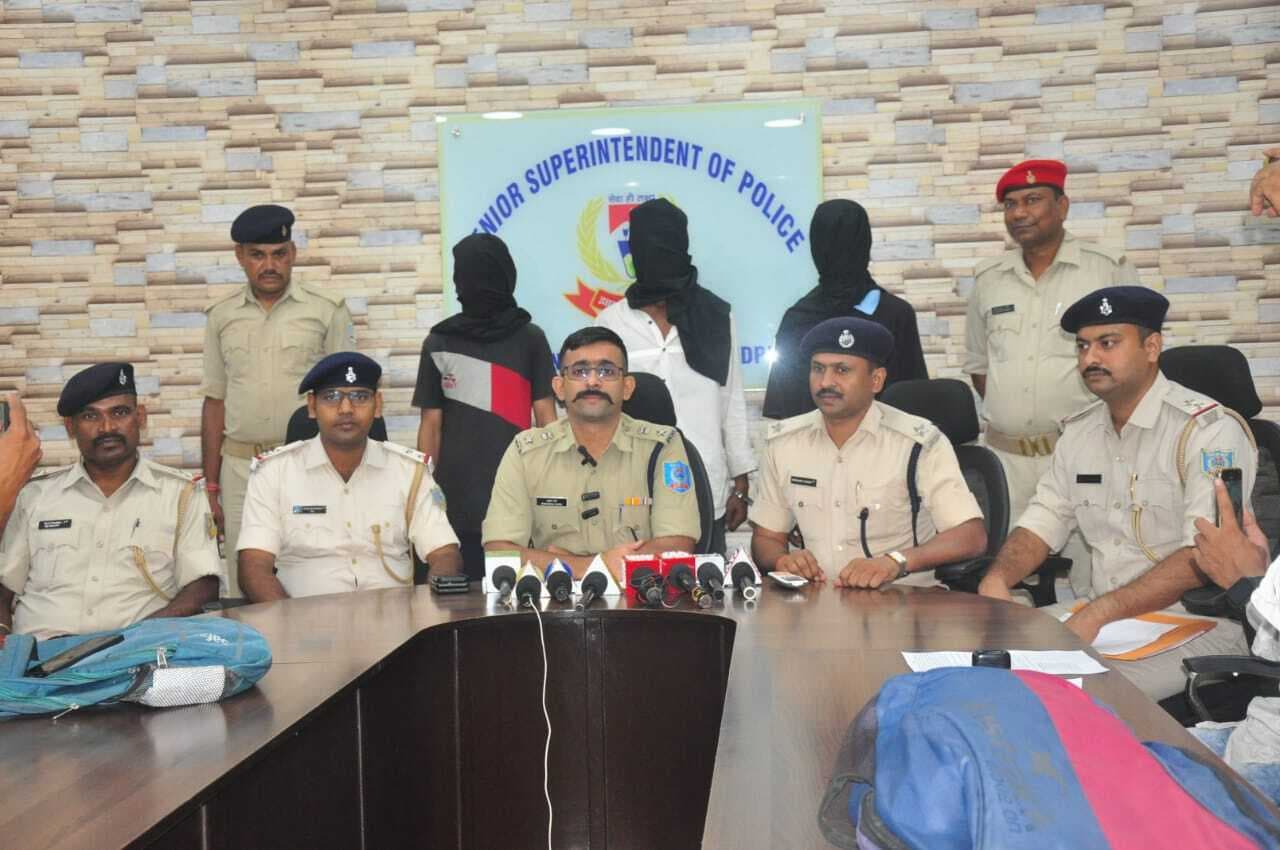 मानगो : बाइक चोर गिरोह के दो नाबालिग समेत पांच सदस्य गिरफ्तार