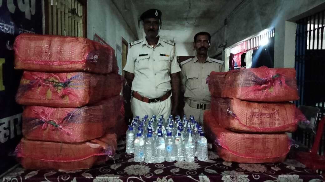 720 बोतल नेपाली शराब बरामद