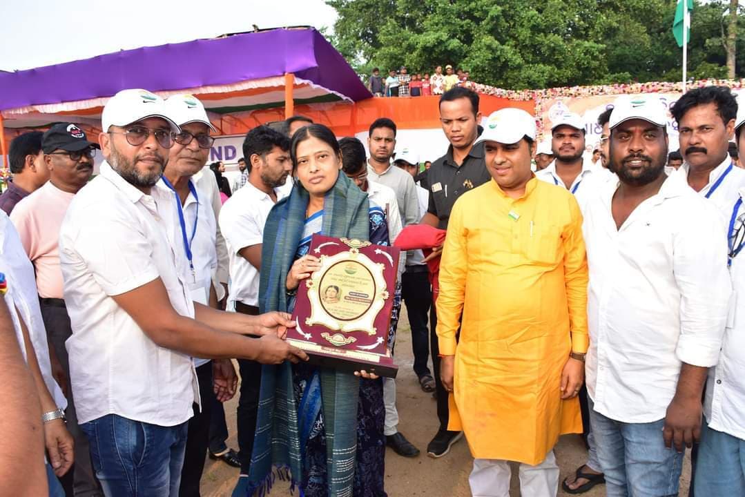 बालीजोरी स्पोर्ट्स क्लब की टीम बनी चैंपियन, 25 हजार रुपये का पुरस्कार मिला