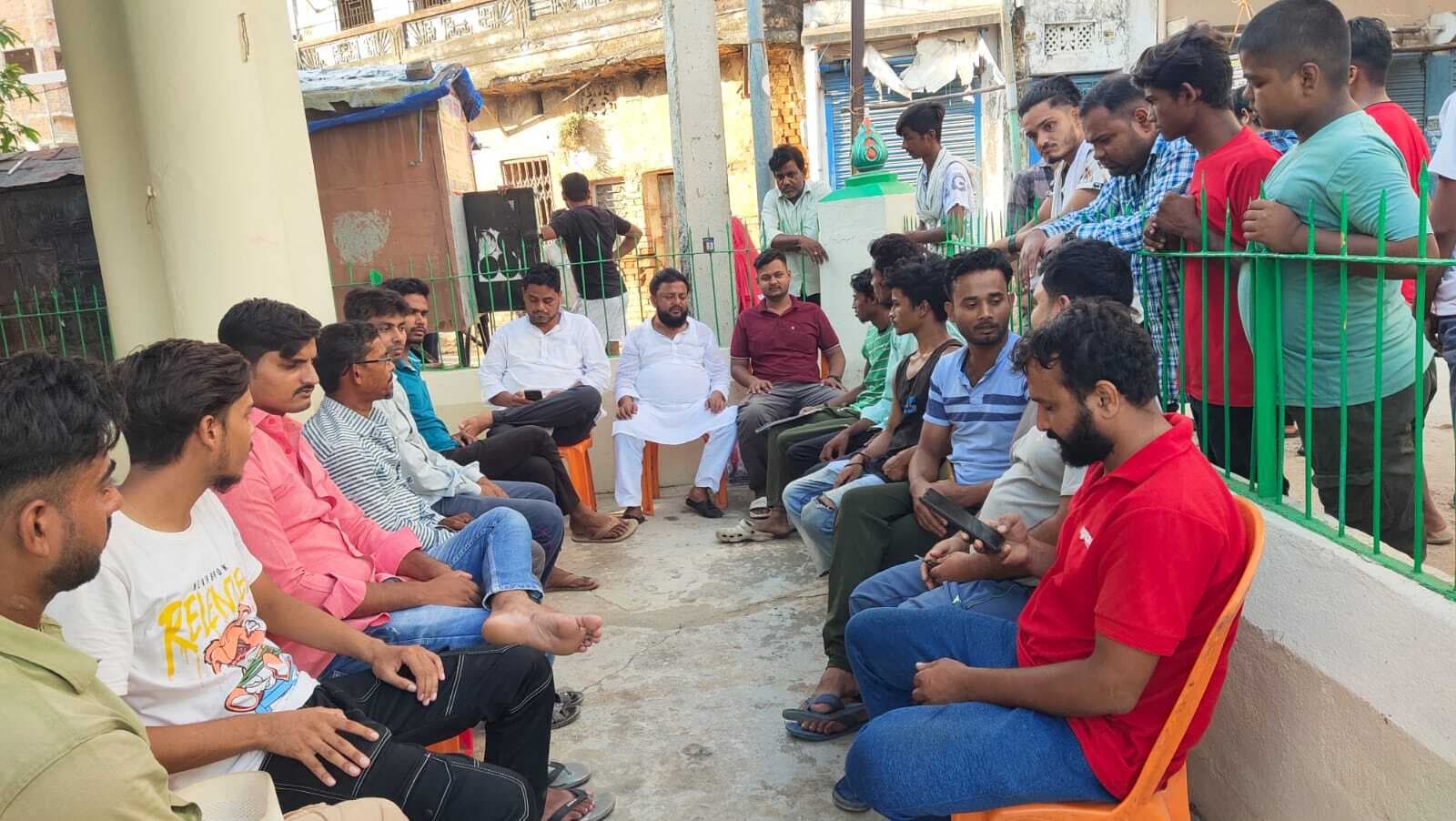 पहलाम कमेटी की बैठक में शहर की जर्जर सड़कों पर हुई चर्चा