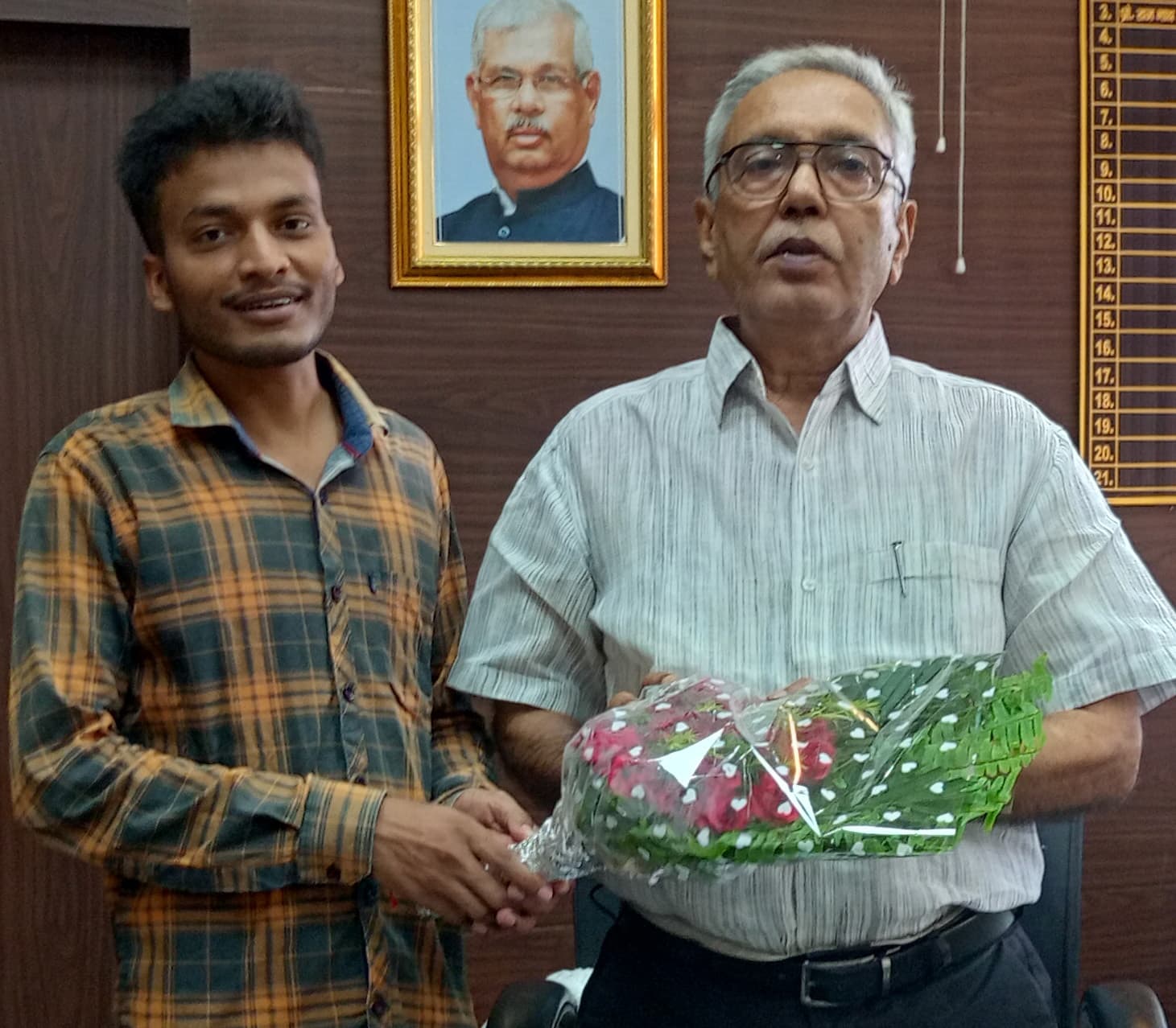 नये कुलपति के स्वागत की छात्र नेताओं में होड़