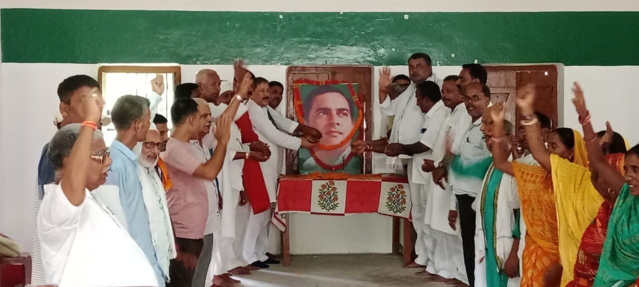 पूर्व प्रधानमंत्री राजीव गांधी ने महिलाओं को दिया 33 प्रतिशत आरक्षण का लाभः डॉ तारानंद सादा