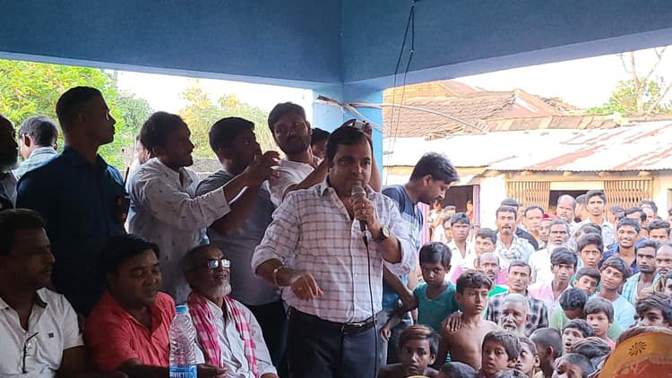 गांव-गांव, घर-घर सरकारी योजना पहुंचे व लोगों को सारी सुविधाएं मिले : अजहर इस्लाम