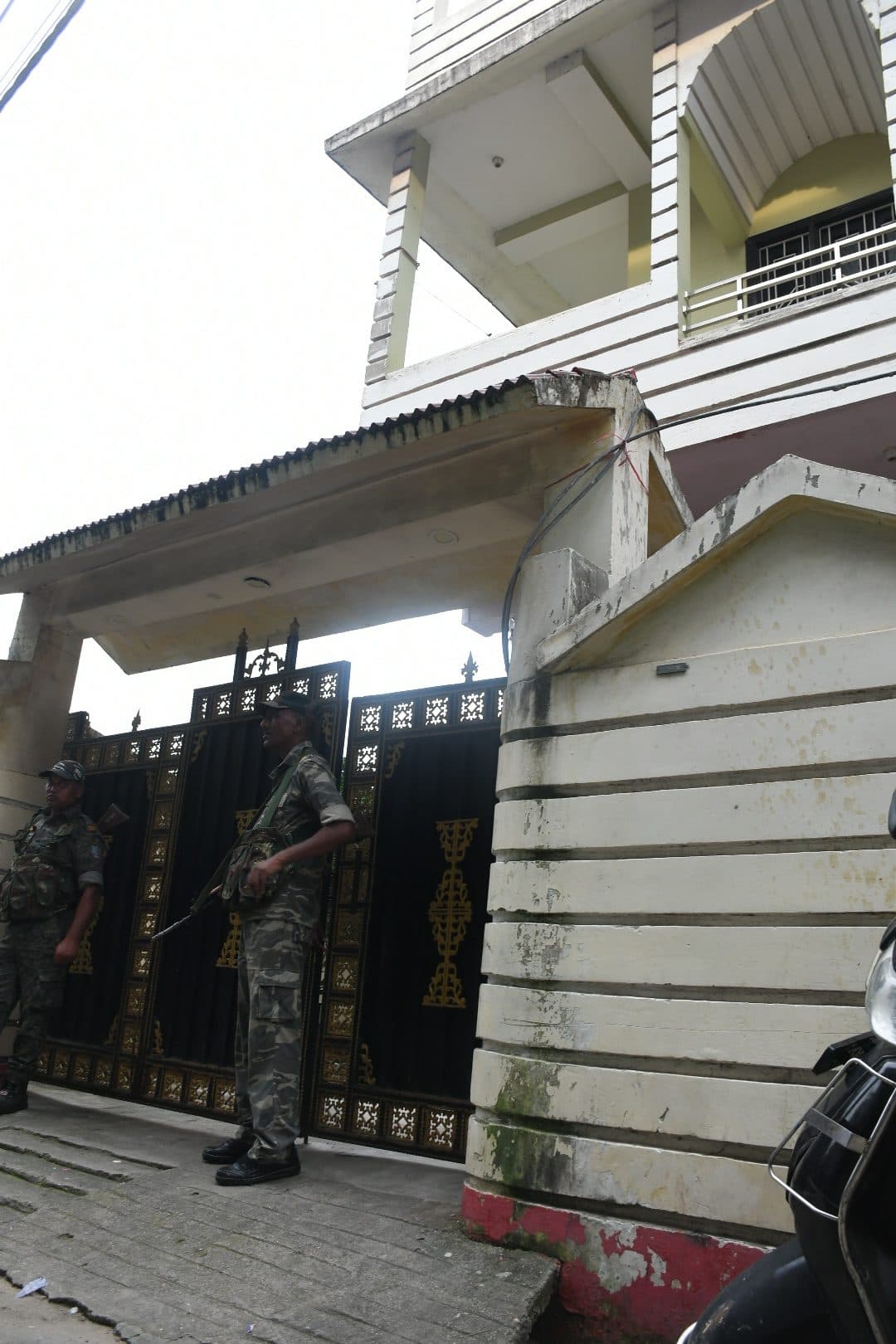 crime news : ओडिशा पुलिस के छापे में इंटरनेट बेस्ड कॉलिंग रैकेट का भंडाफोड़, पांच सेटअप बॉक्स बरामद