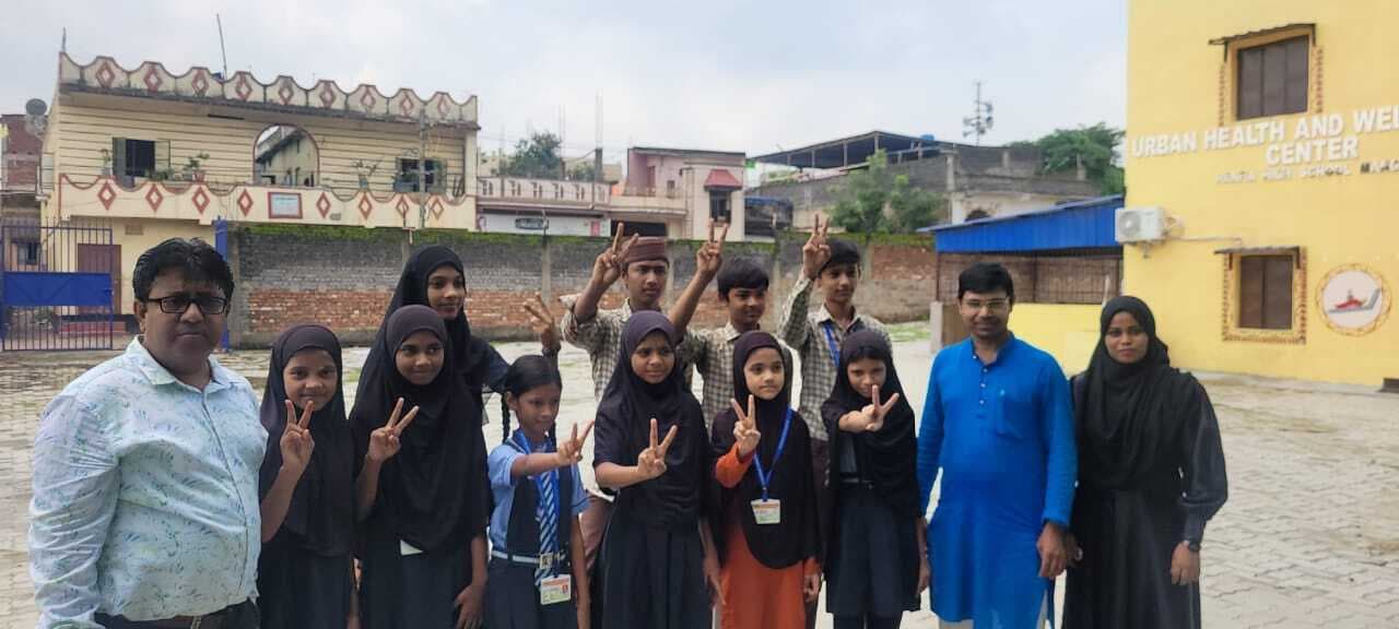 हनफिया स्कूल मानगो में बच्चों के लिए दौड़ का हुआ आयोजन