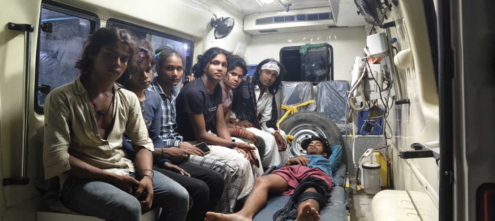 कबीर लीला प्रोग्राम कर घर लौट रही टीम की गाड़ी को ओवरटेक कर मांगी रंगदारी, प्राथमिकी दर्ज