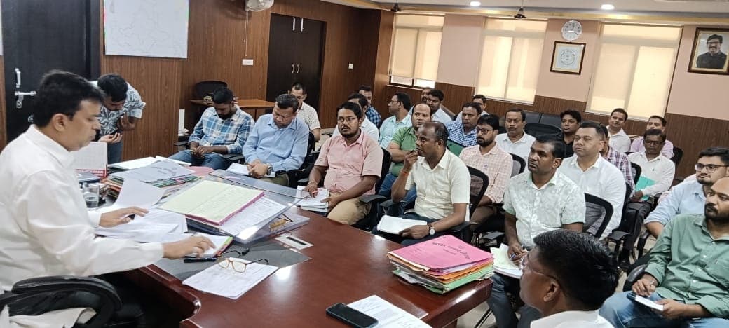 चास नगर निगम ने होल्डिंग टैक्स के 178 बकायेदारों को भेजा नोटिस