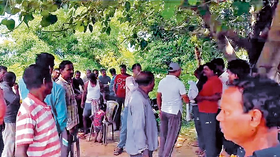 पांडवेश्वर : कोंदा बालू घाट को अवैध रूप से कब्जा करने का आरोप लगा