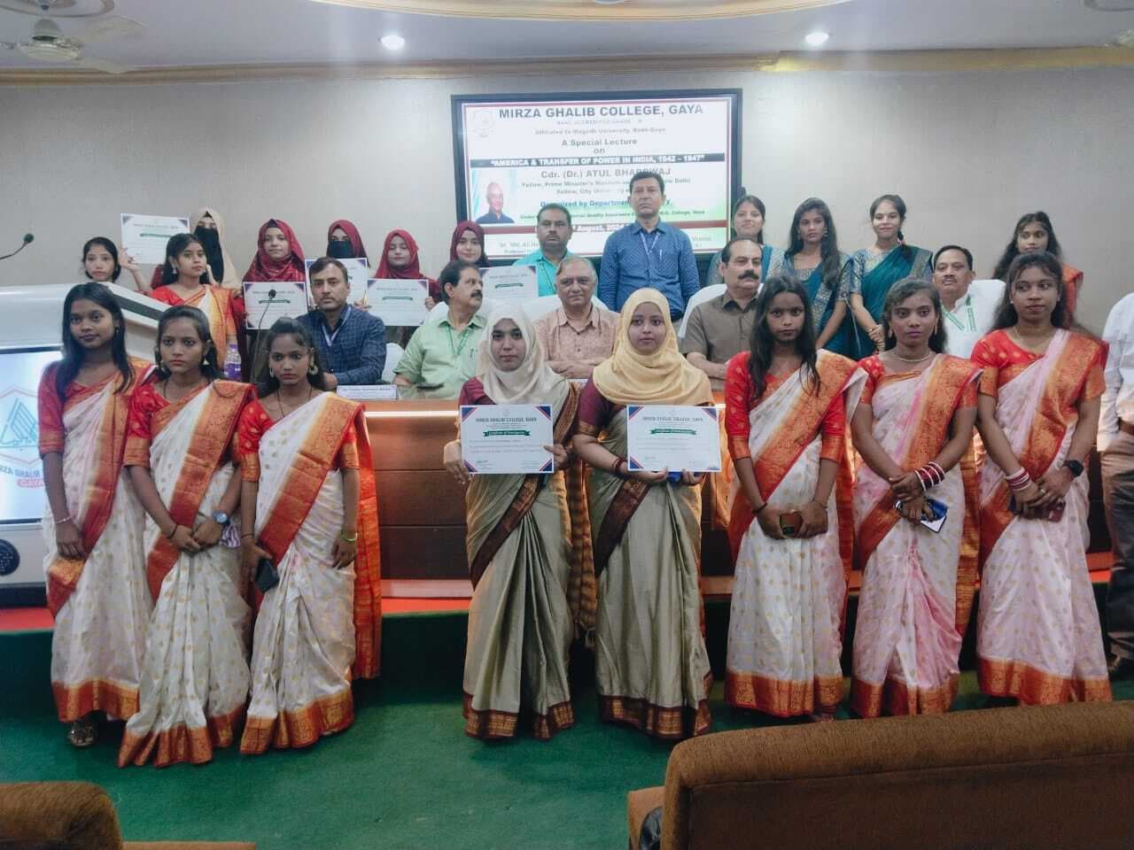 भारत की नीतियों को अपने लाभ के लिए इस्तेमाल करता रहा है अमेरिका : डॉ भारद्वाज