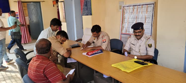 अयोध्या के राम मंदिर को उड़ाने की धमकी देने वाला शख्स जमुई से हुआ गिरफ्तार