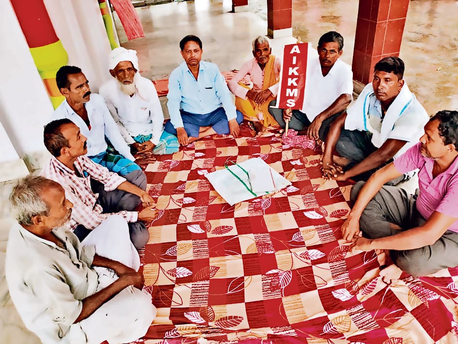 दुष्कर्म व हत्या जैसी घटनाओं को रोकने के लिए तीन महीने में फांसी की सजा देने का कानून बनाये सरकार