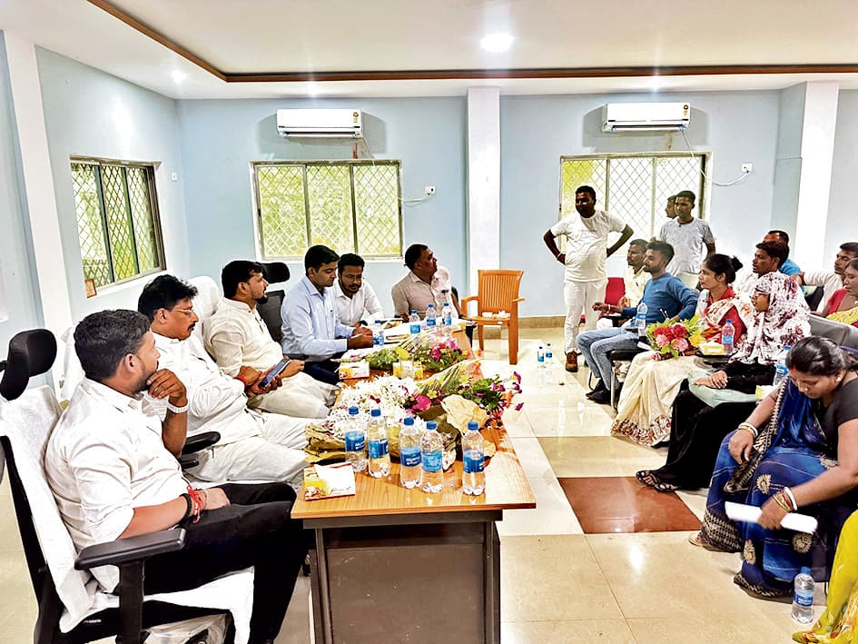 टिकारी में सफाई व्यवस्था की निगरानी के लिए समिति के गठन का प्रस्ताव