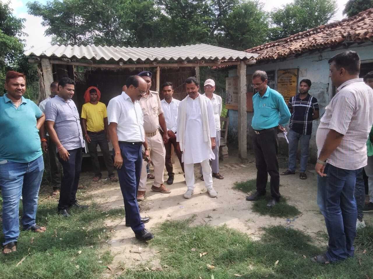 पीएचइडी की लापरवाही के कारण लोगों को नहीं मिल रहा पेयजल